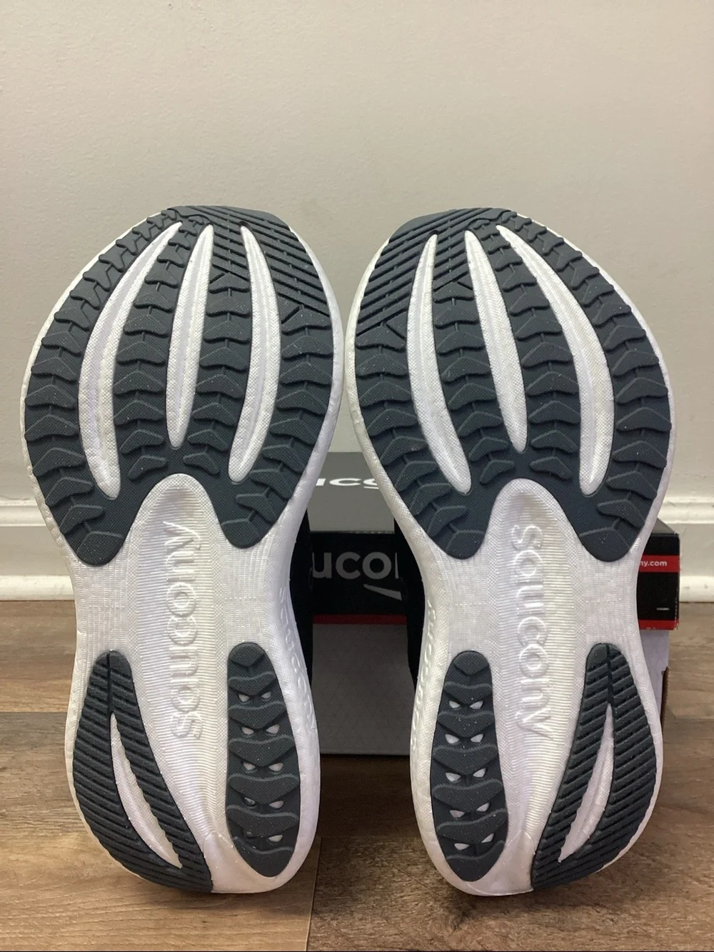 Women’s Saucony Triumph 23